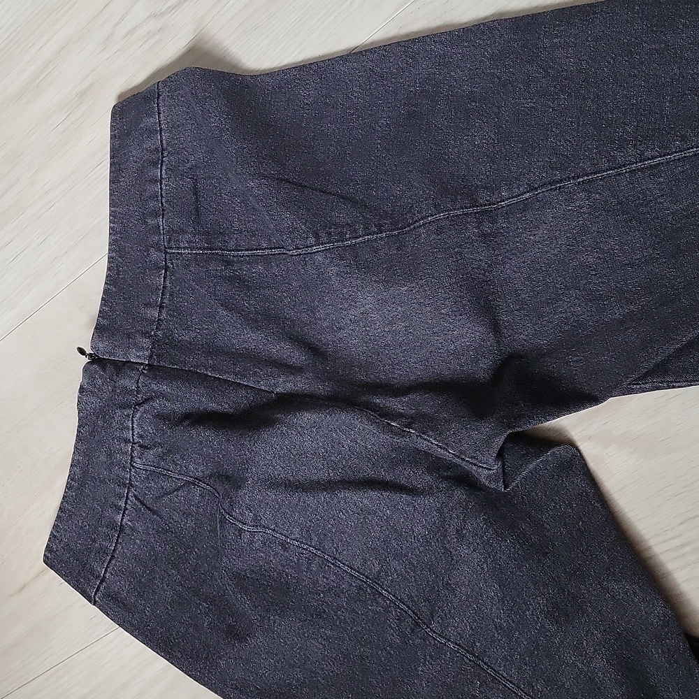 Vince xs jegging style pant - Picture 3 of 5
